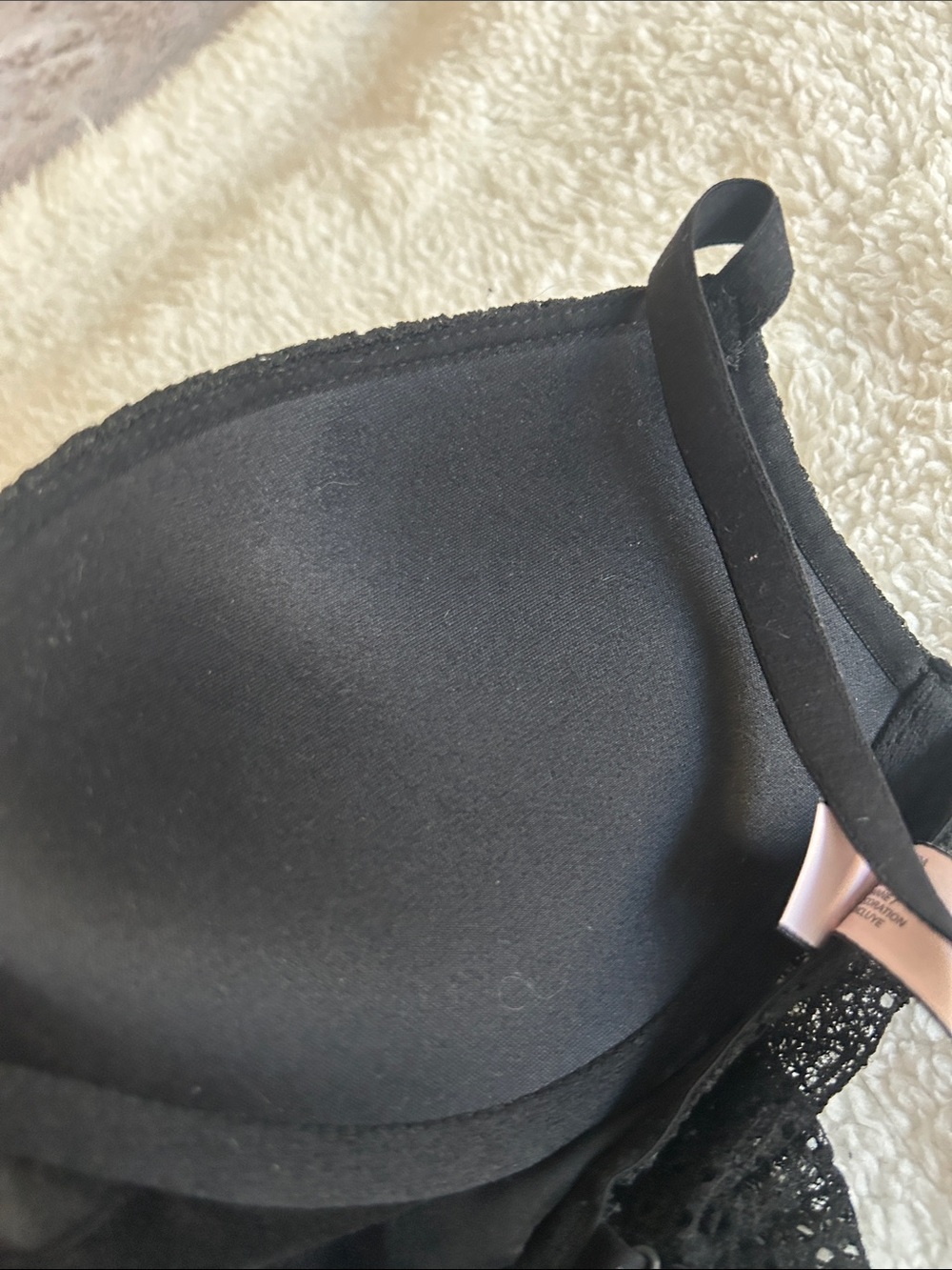 Victoria’s Secret padded no wire bra - Picture 8 of 8